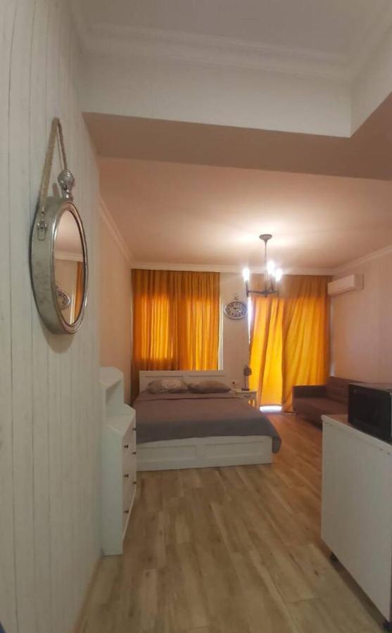 Жемчужина У Моря Batoumi Extérieur photo